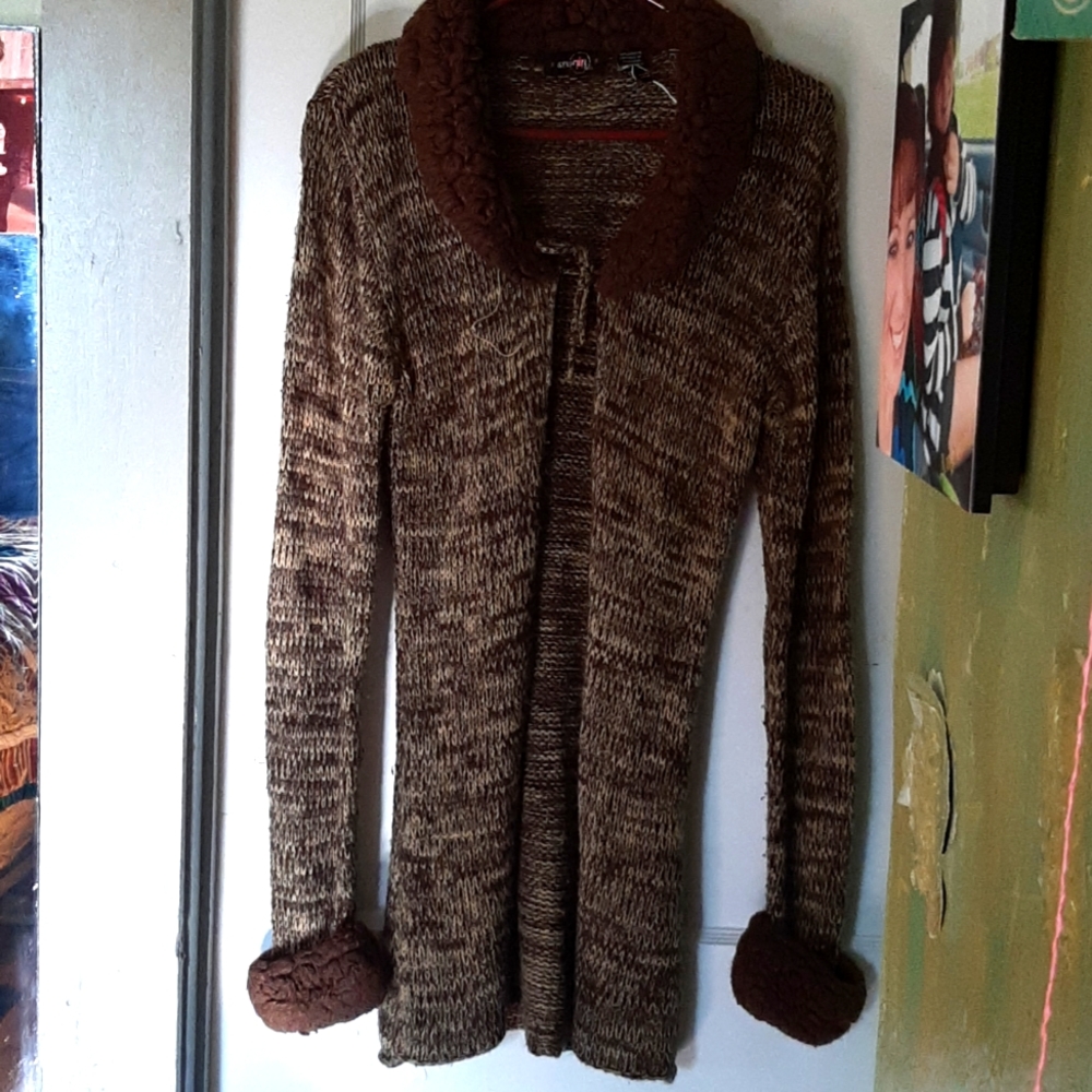 Med brown sweater cardigan